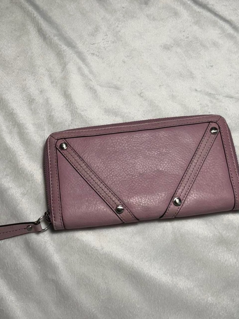 B Marowsky Stylish Dusty Purple Zip Wallet - Picture 2 of 4